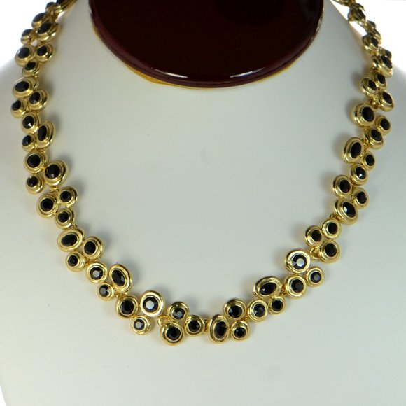 100% Authentic!Oscar De La Renta Gumdrop Crystal Necklace